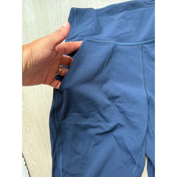 Lululemon Jogger leggings, navy blue, women's size 6  Athleisure, casual - Picture 5 of 7